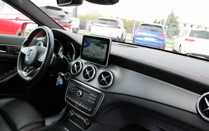 Mercedes-Benz GLA cena 87900 przebieg: 63000, rok produkcji 2015 z Reda małe 704